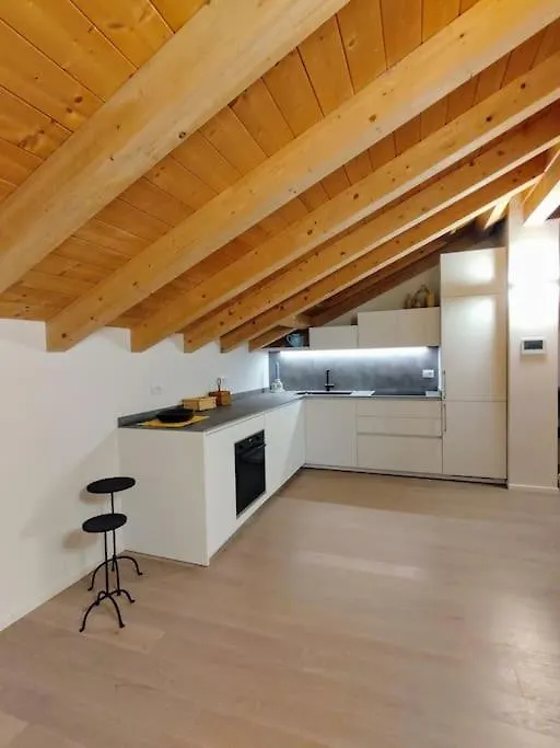 Апартаменты Casa Larius Комо