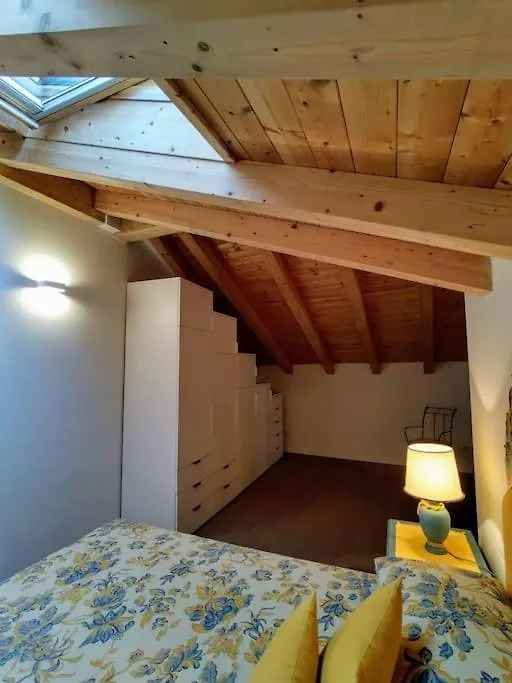 Апартаменты Casa Larius Комо Италия